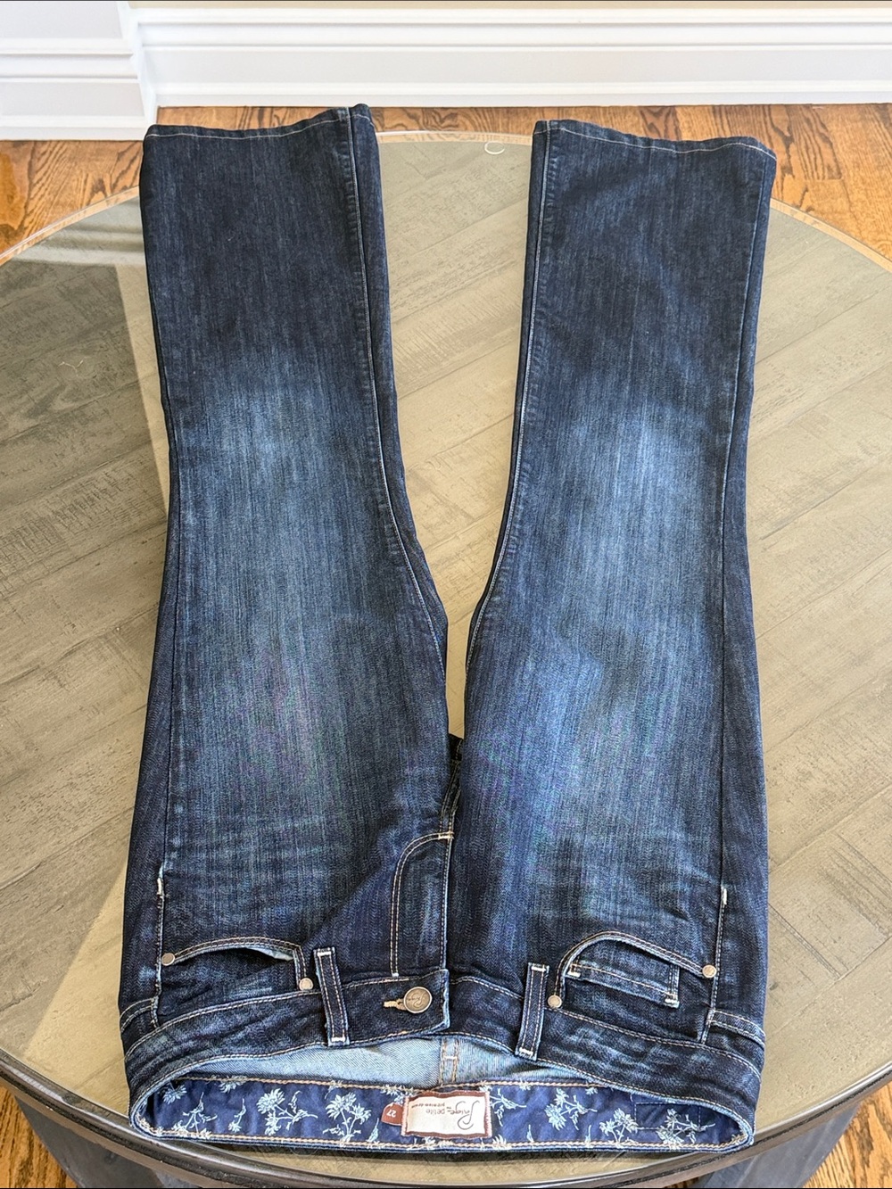 PAIGE Hollywood Hills Classic Rise Bootcut Jeans. Womens Size 27. Inseam 30 inch - Picture 8 of 10